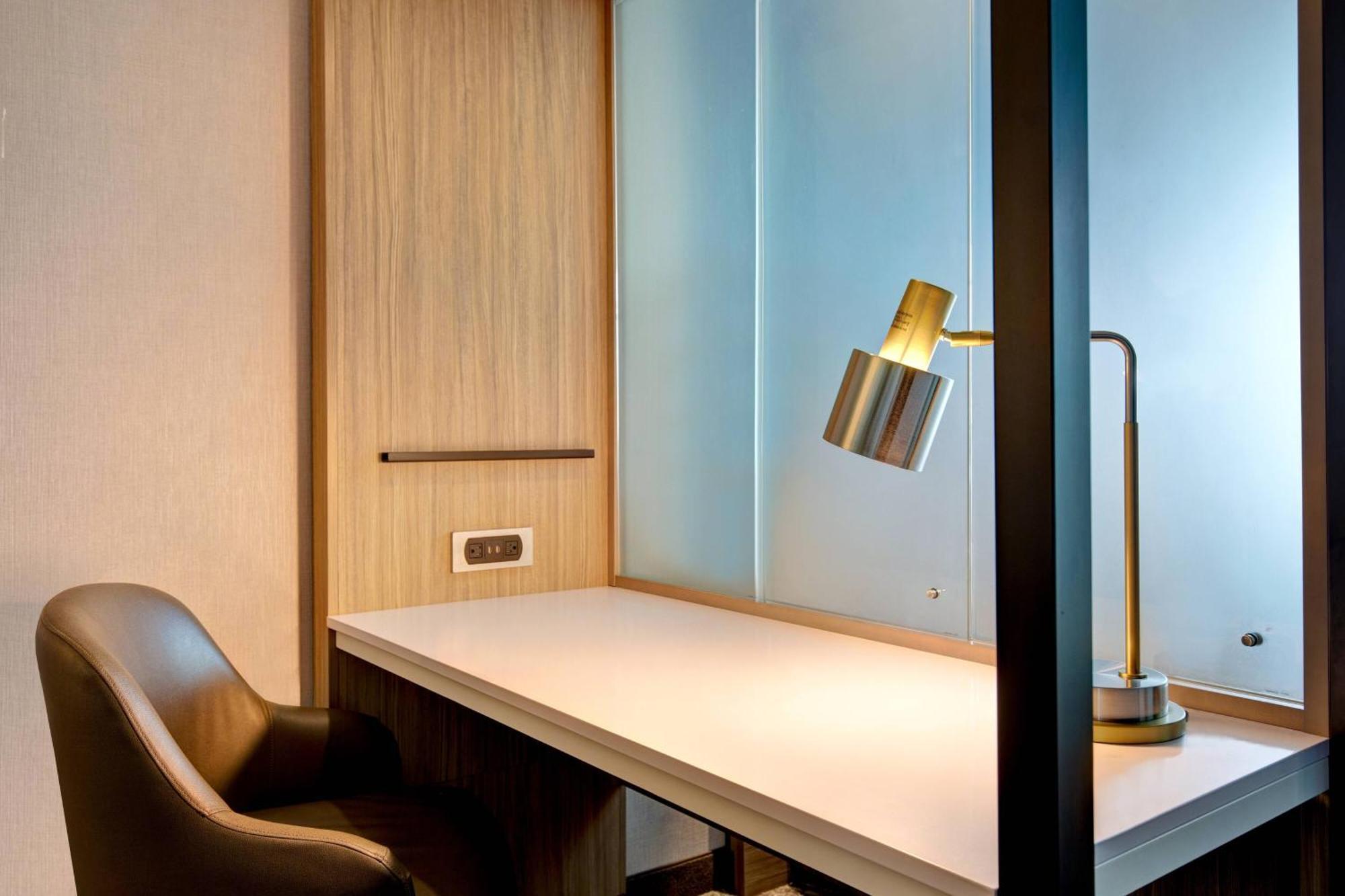 Springhill Suites By Marriott Оринджбърг Екстериор снимка
